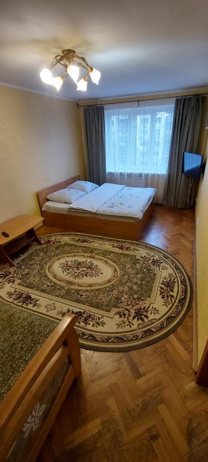 Apartment On Patriarkha Mstyslava Skrypnyka Street Kiev Eksteriør billede